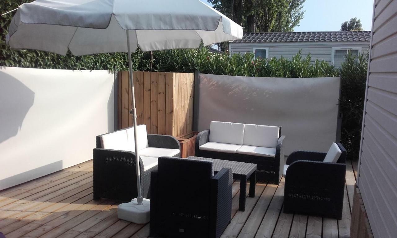 Mobile Home Service Hotelier Frejus Exterior photo